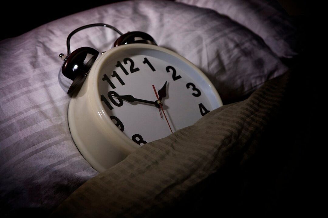 ჯანსაღი ძილი ხელს უწყობს წონის დაკლებას